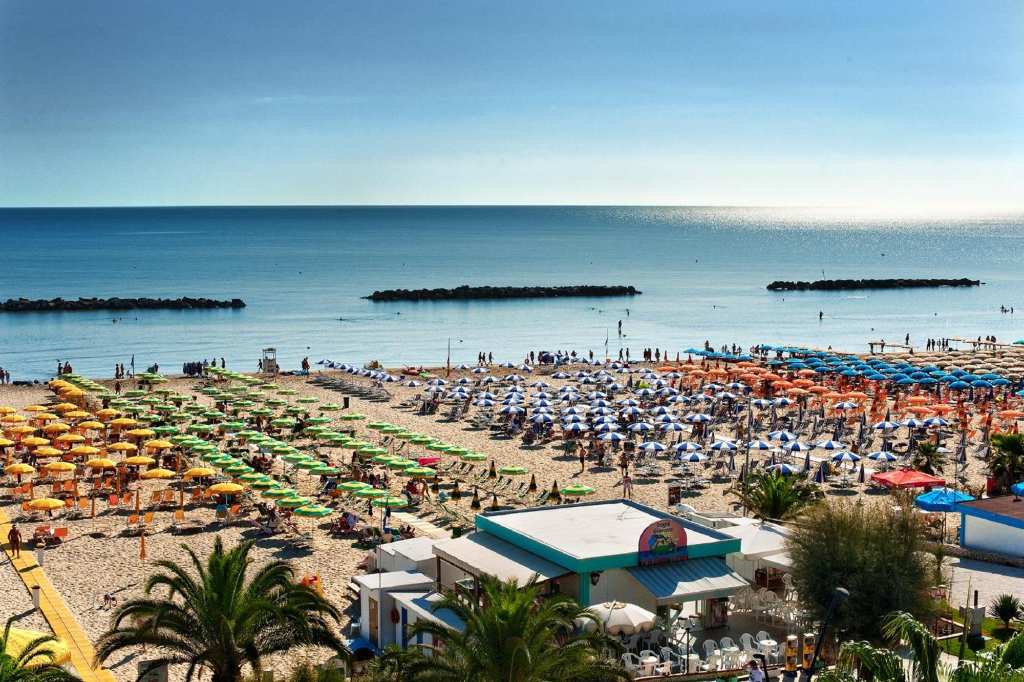 Hotel Continental San Benedetto del Tronto Exterior photo